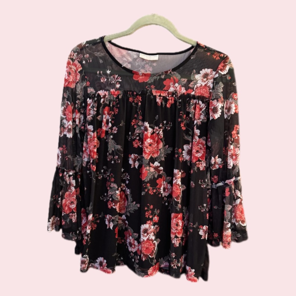 Ladies Bobby Brooks Floral Black and Red Top